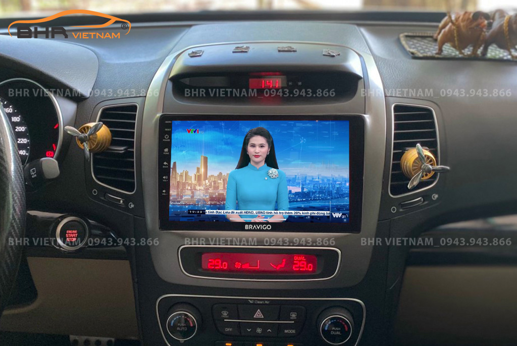 Giải trí Youtube, xem phim sống động trên màn hình DVD Android Bravigo Ultimate Kia Sorento 2014 - 2020