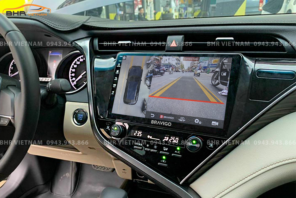 Hình ảnh quan sát camera trước màn hình DVD Bravigo Ultimate Toyota Camry 2019 - nay
