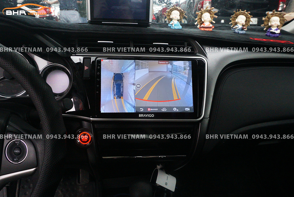 Hình ảnh quan sát từ camera sau trên màn hình DVD Bravigo Ultimate Honda City 2018 - 2020