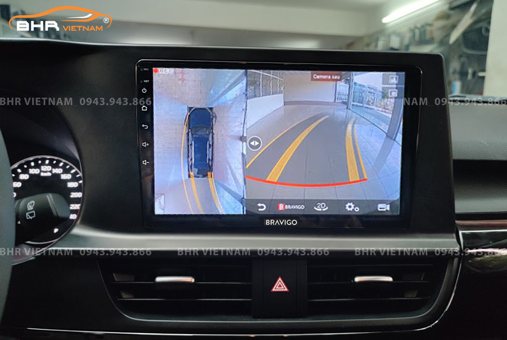 Hình ảnh quan sát từ camera sau trên màn hình DVD Bravigo Ultimate Kia Seltos 2020 - nay