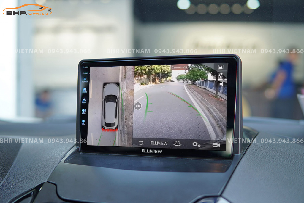 Hình ảnh quan sát từ camera sau Elliview S4 Basic Ford Ecosport 2013 - nay