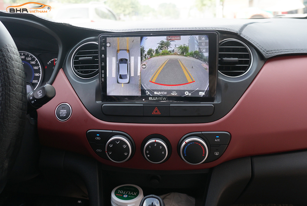 Hình ảnh quan sát camera trước màn hình DVD Elliview S4 Basic Hyundai i10 2014 - 2020