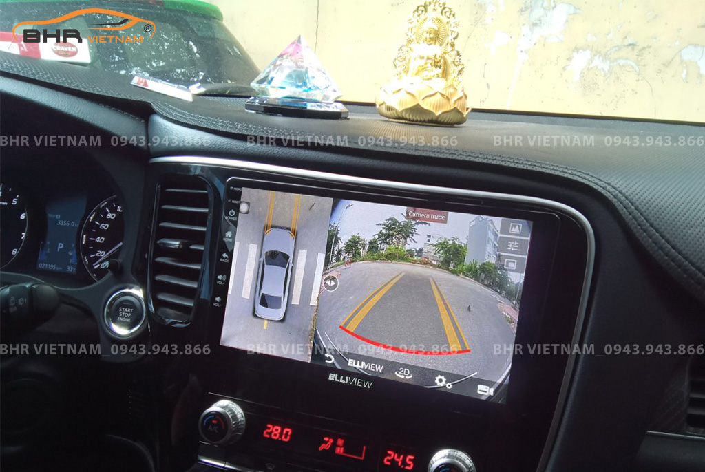 Hình ảnh quan sát camera trước màn hình DVD Elliview S4 Luxury Mitsubishi Outlander 2020 - nay