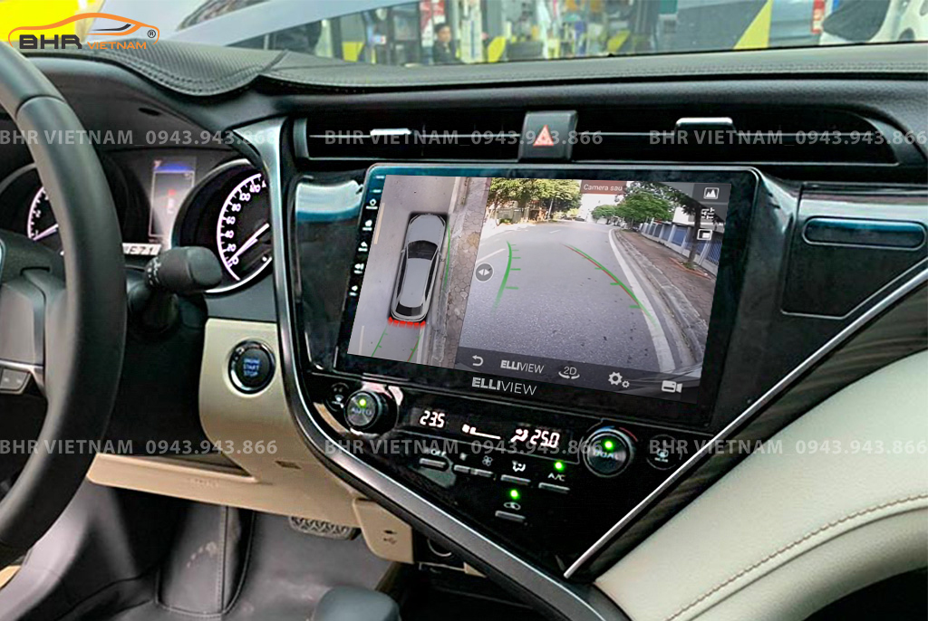 Hình ảnh quan sát từ camera sau Elliview S4 Premium Toyota Camry 2019 - nay