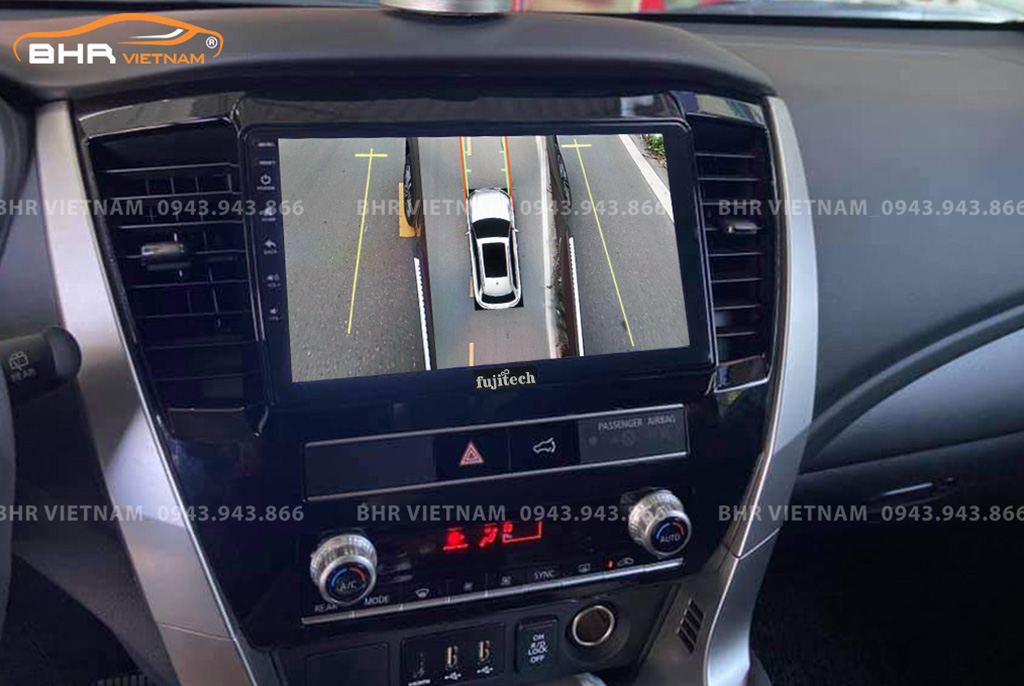 Hình ảnh quan sát 2 bên gương trên màn hình DVD Fujitech 360 Mitsubishi Pajero Sport 2018 - nay