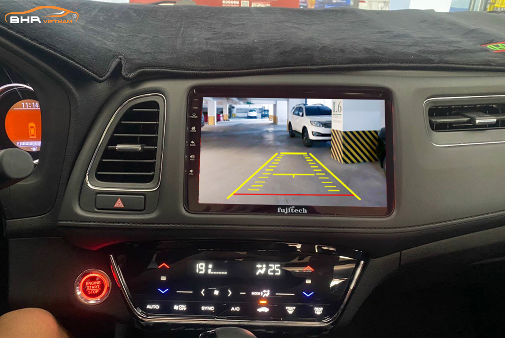 Màn hình DVD Fujitech Honda HRV 2018 - nay tích hợp camera lùi