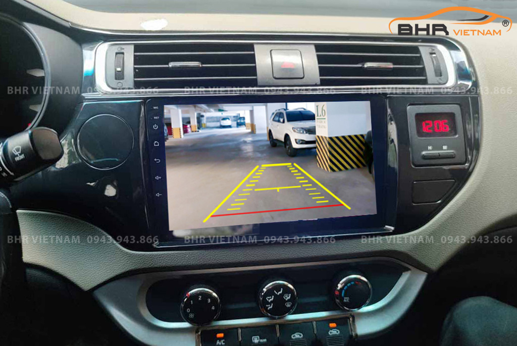 Màn hình DVD Vitech Kia Rio 2012 - nay tích hợp camera lùi