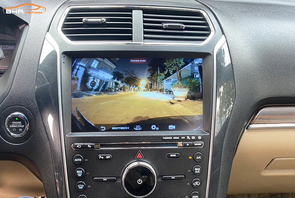Hình ảnh quan phía trước màn hình DVD Gotech GT360 Plus Ford Explorer 2016-nay