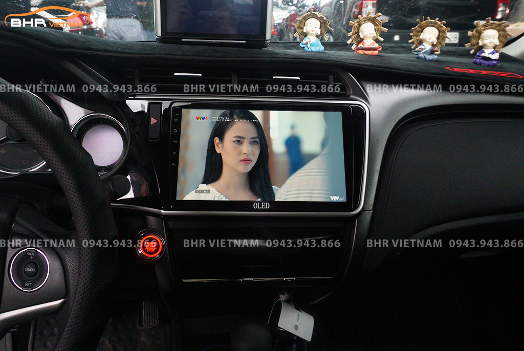 Giải trí Youtube, xem phim sống động trên màn hình DVD Oled Oled C2 New Honda City 2018 - 2020