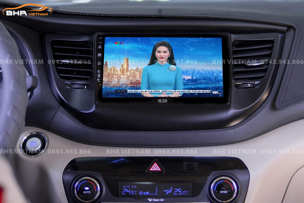 Giải trí Youtube, xem phim sống động trên màn hình DVD Oled C8S Hyundai Tucson 2015 - 2018