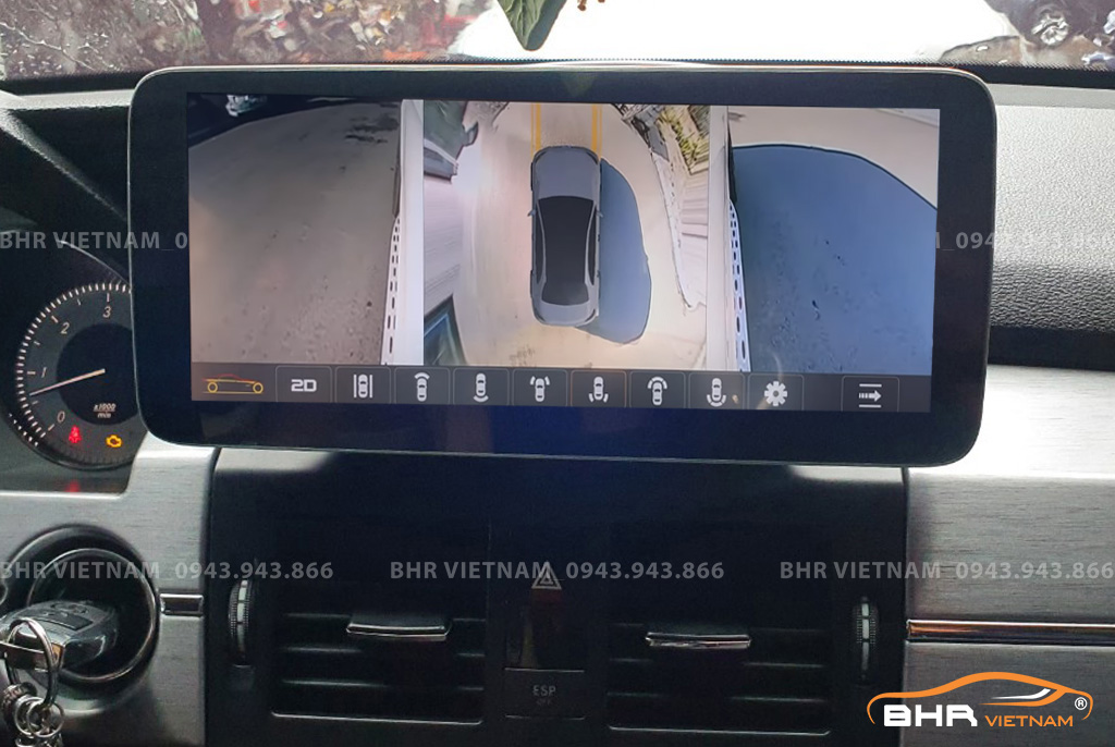 Hình ảnh quan sát 2 bên gương trên màn hình DVD Oled Pro G68s Mercedes
