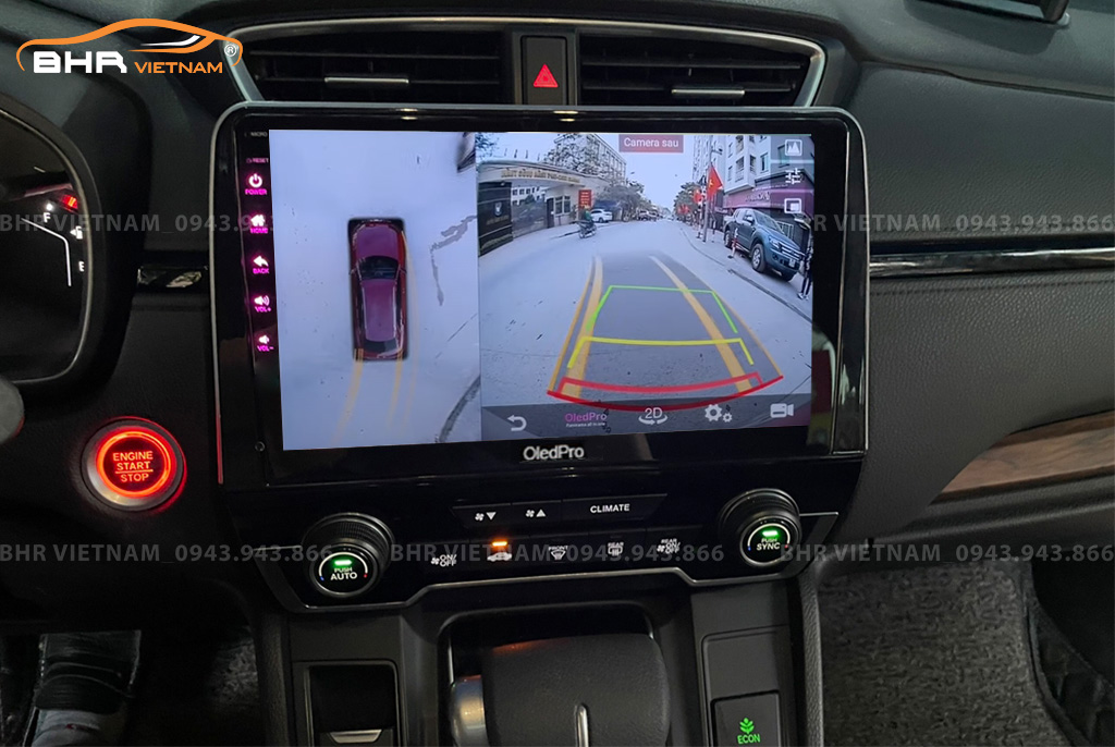 Hình ảnh quan sát từ camera sau trên màn hình DVD Oled Pro X8S Honda CRV 2018 - nay