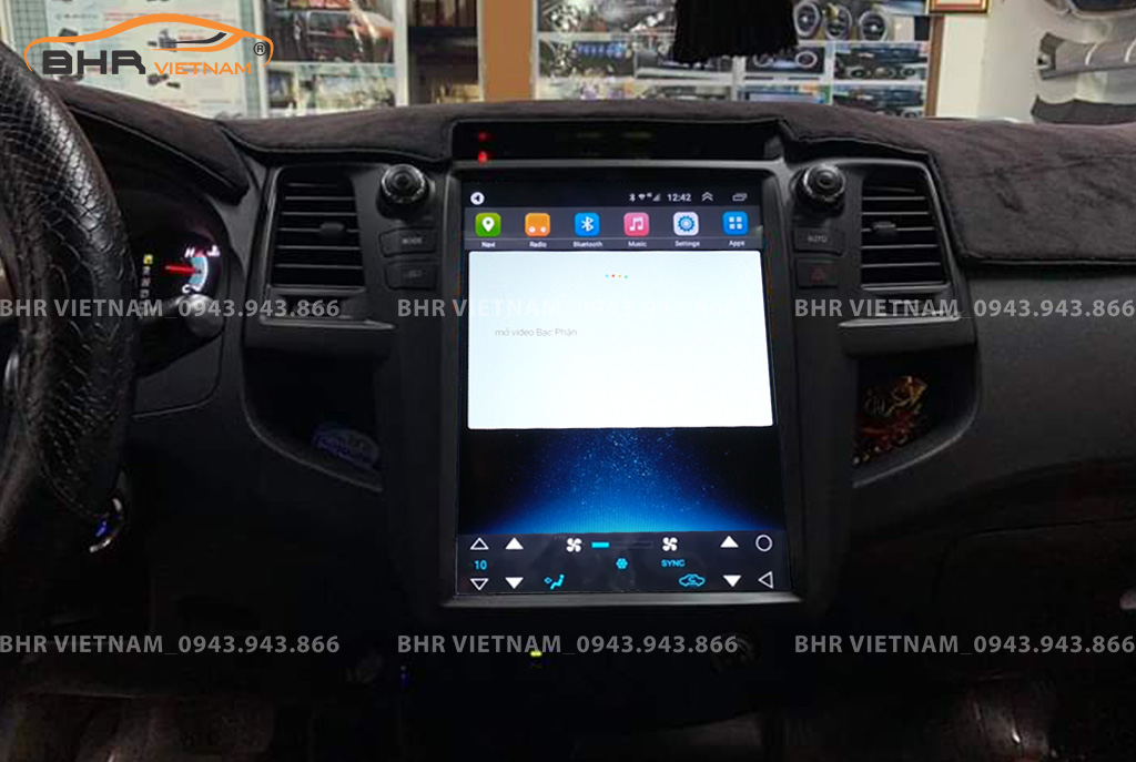 Điều khiển bằng giọng nói màn hình DVD Tesla Toyota Fortuner 2005 - 2016