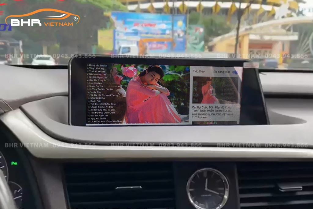 Giải trí Youtube, xem phim sống động trên màn hình DVD Android Flycar Lexus RX300 2016 - nay
