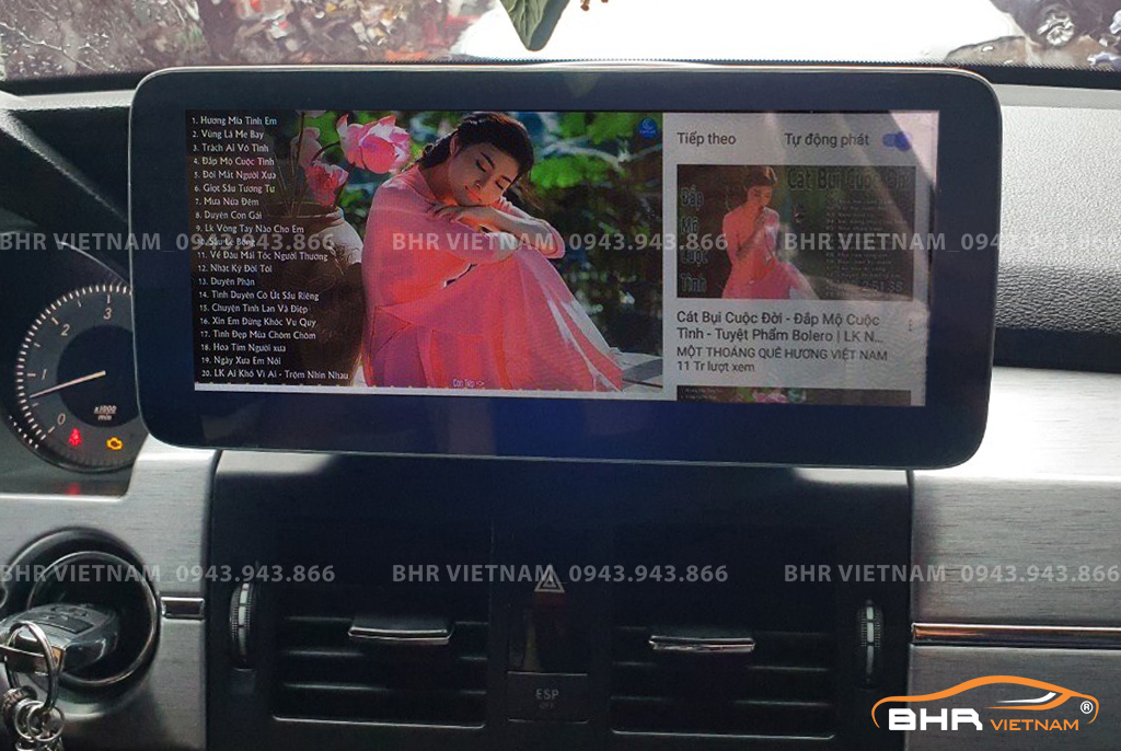 Giải trí Youtube, xem phim sống động trên màn hình DVD Android Flycar Mercedes GLK 2008-2015