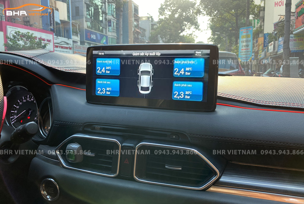 Hình ảnh quan sát cảm biến áp suất lốp Zestech liền camera 360 Mazda CX5 2017 - nay