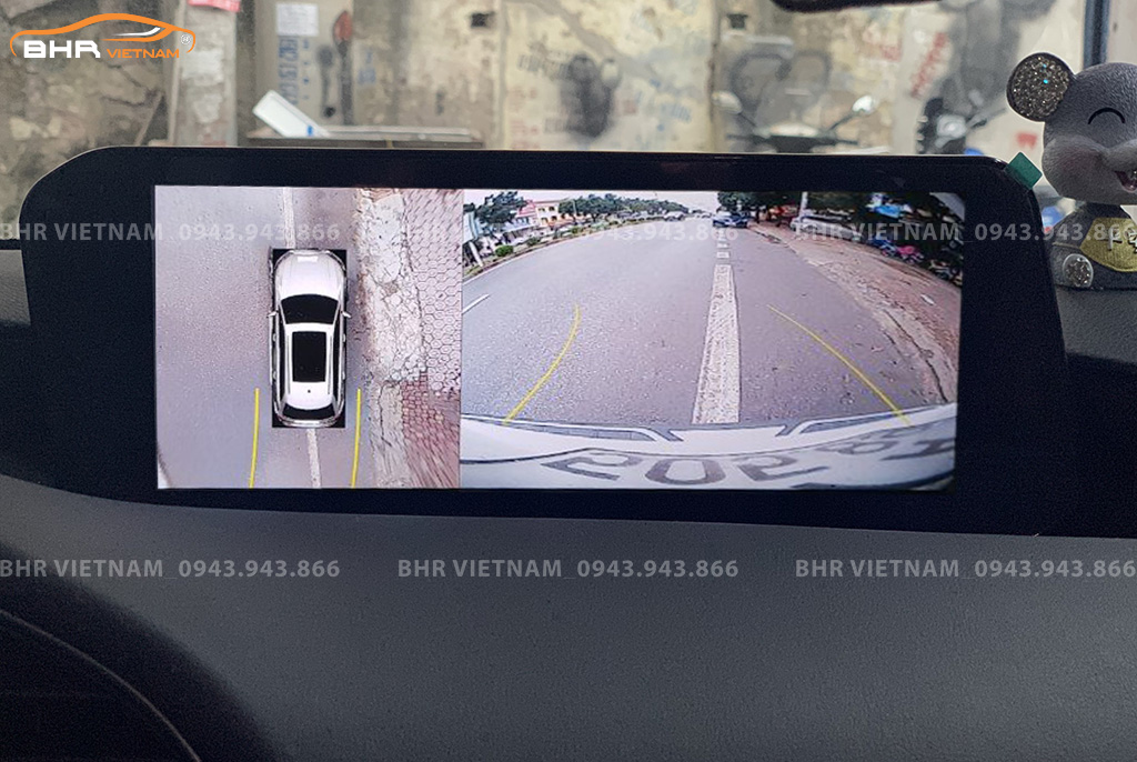 Hình ảnh quan sát từ camera sau màn hình Zestech liền camera 360 Mazda 3 2020 - nay