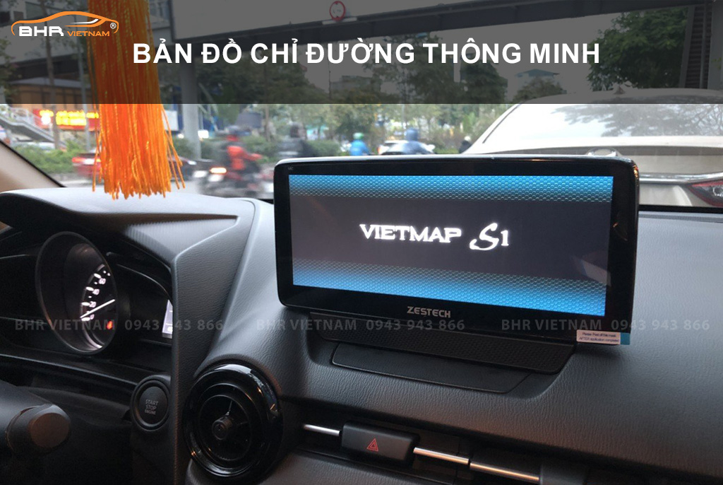 Màn hình Zestech Mazda tích hợp bản đồ chỉ đường giúp lái xe thuận tiện