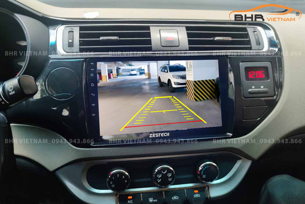  Màn hình DVD Zestech Z500 Kia Forte 2008 - 2013 tích hợp camera lùi