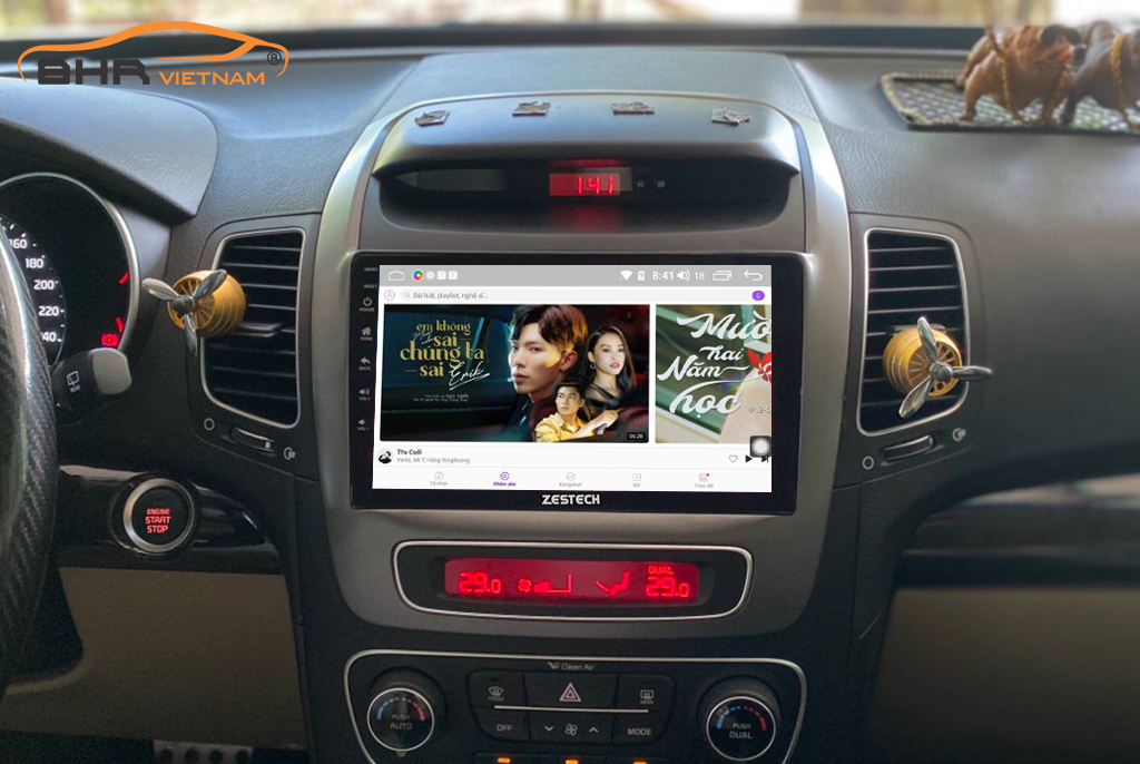Giải trí Youtube, xem phim sống động trên màn hình Zestech Z800+ Kia Sorento 2014 - 2020