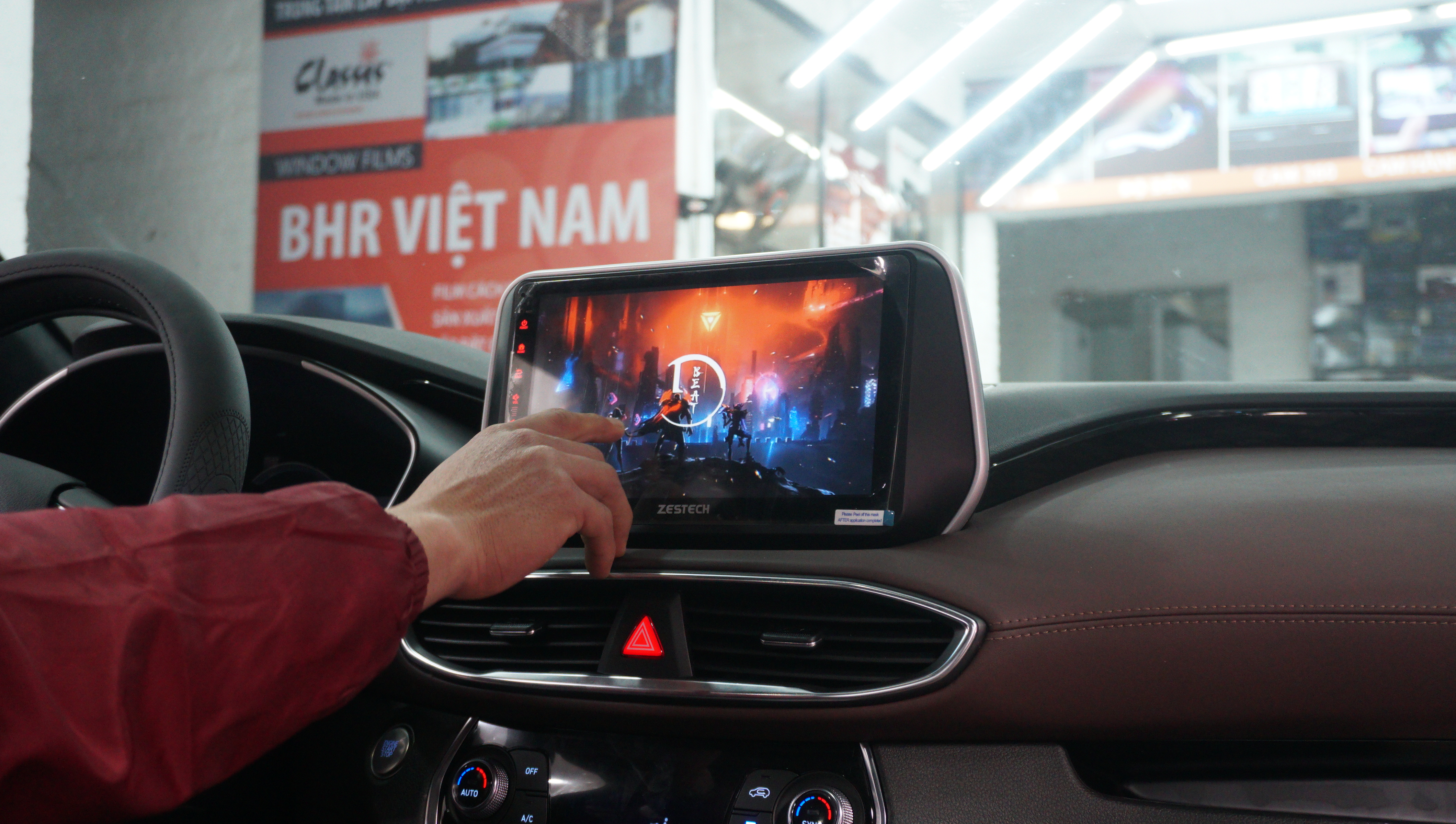 Màn hình DVD Zestech Z800 Pro+ tích hợp camera 360 