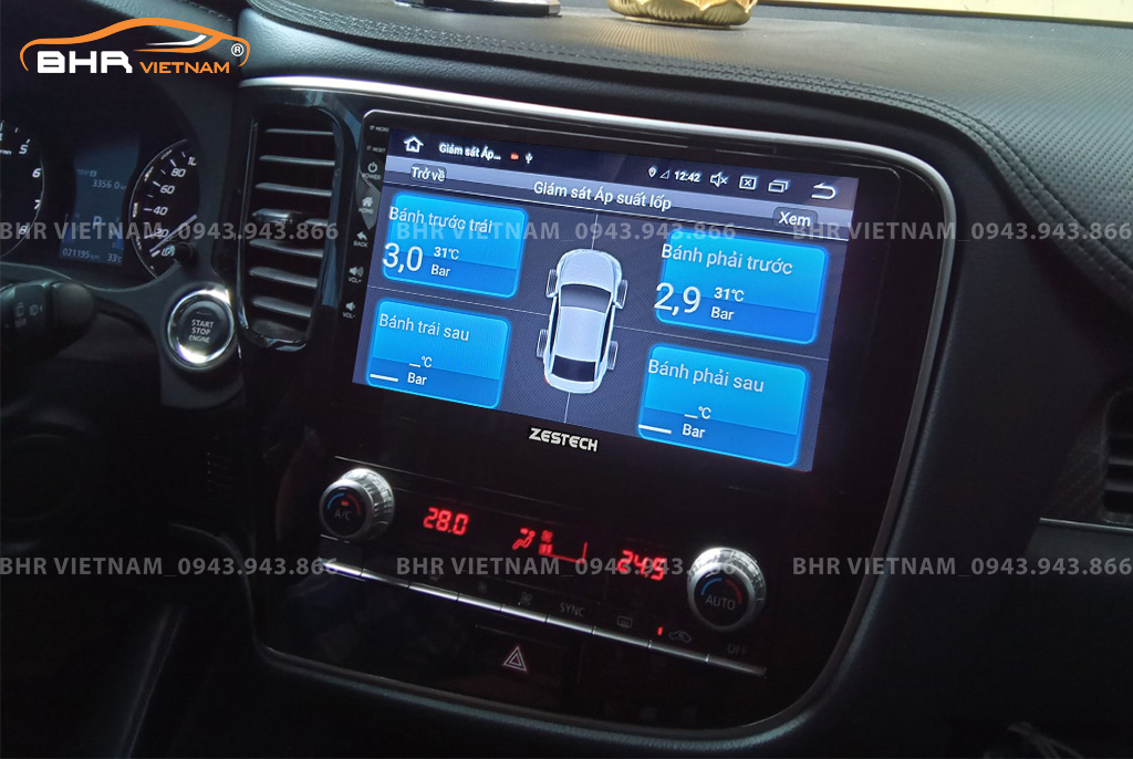 Hình ảnh quan sát cảm biến áp suất lốp Zestech Z800 Pro+ Mitsubishi Outlander 2020 - nay