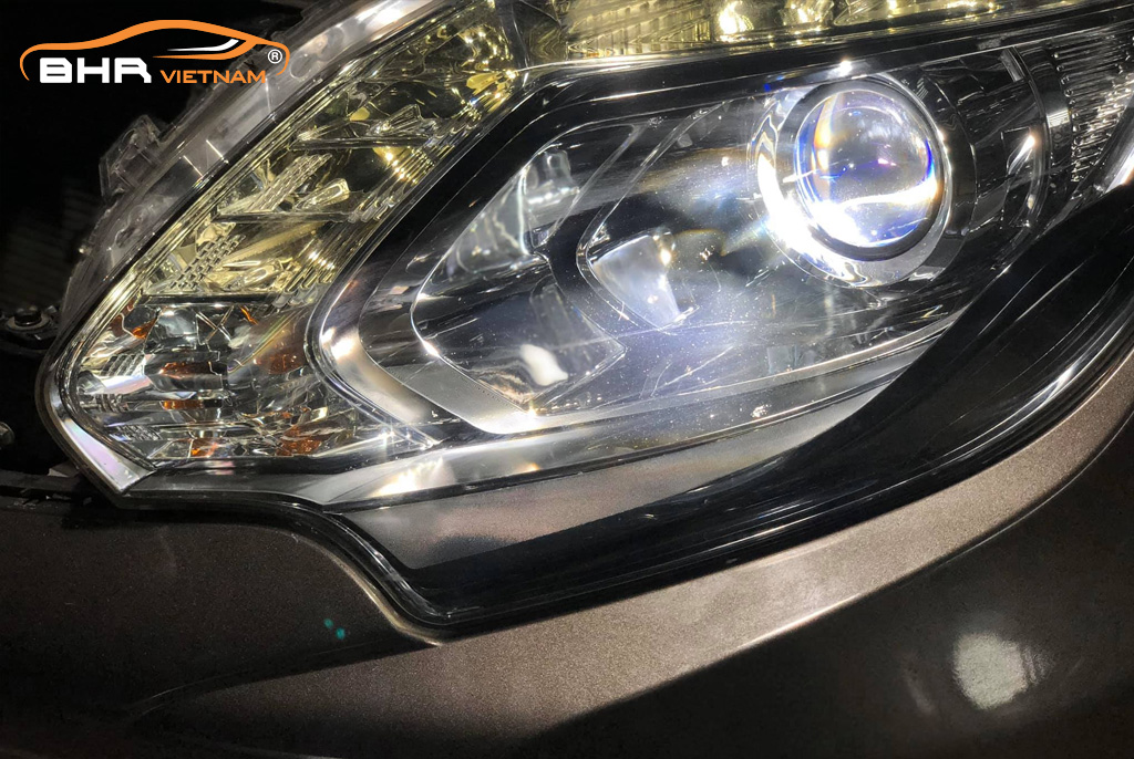 Đèn bi LED Zestech A7 Mitsubishi Triton siêu phẩm chiếu sáng vào ban đêm