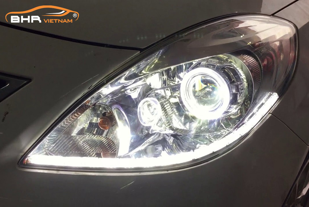 Đèn bi LED Zestech A9 Nissan Sunny siêu phẩm chiếu sáng vào ban đêm